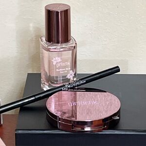 Girlactik radiant skin face oil luminous face powder and gel eyeliner makeup lot